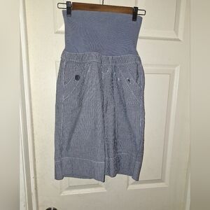 Jolt striped maternity shorts